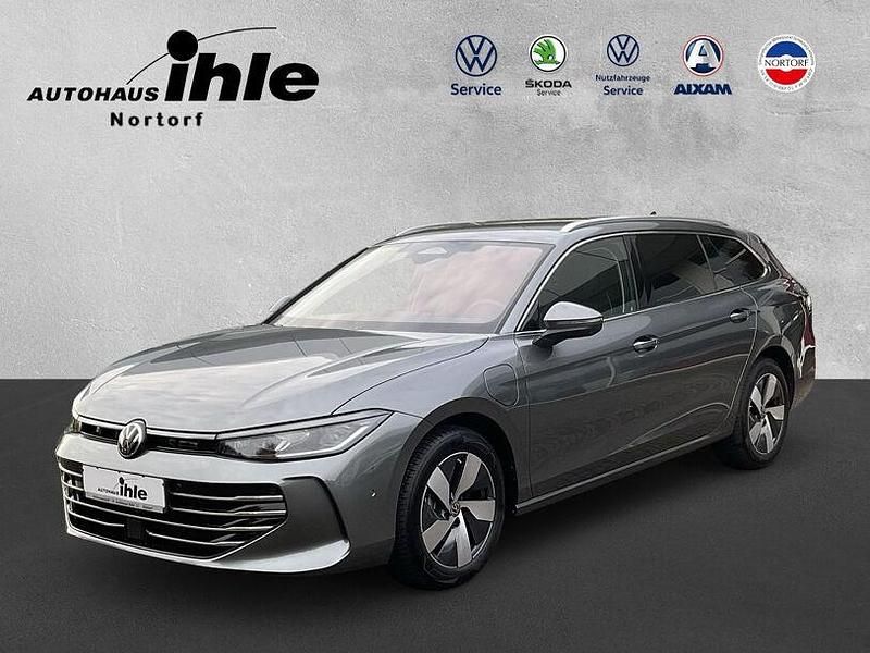 Diabasgrau metallic Gebraucht 2025 VW Passat Elegance Kombi | 43.880 € (Teuer) - Bild 1/4
