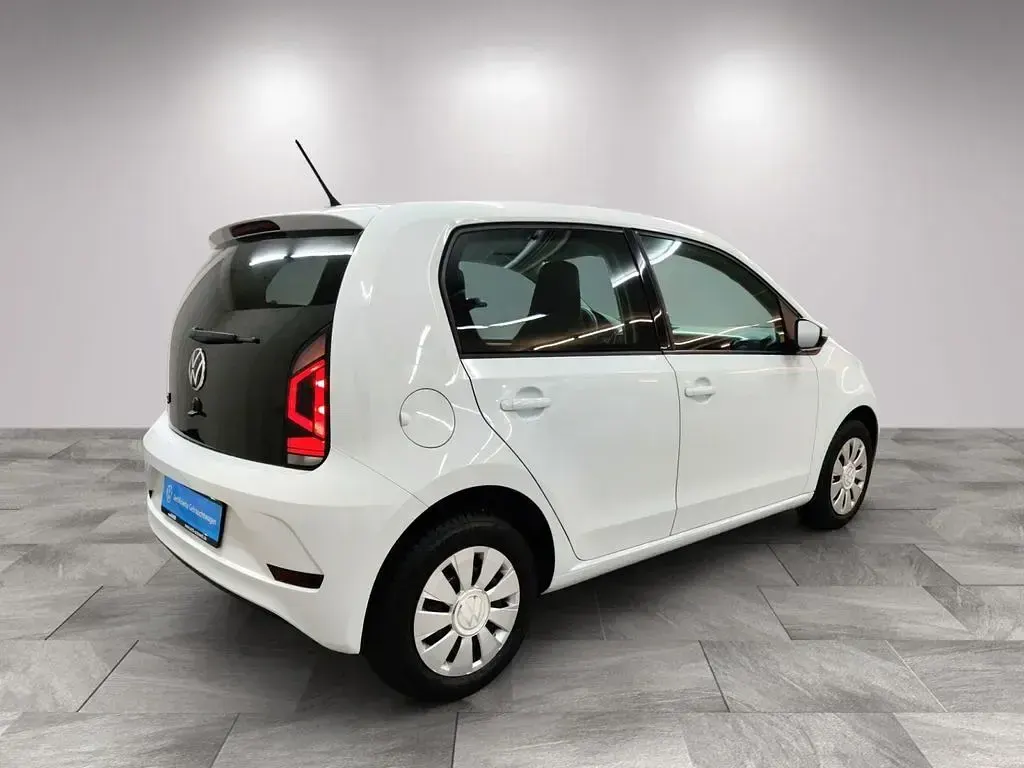 Second-hand VW up! 65 CP (47 kW) 2021 Alb Hatchback