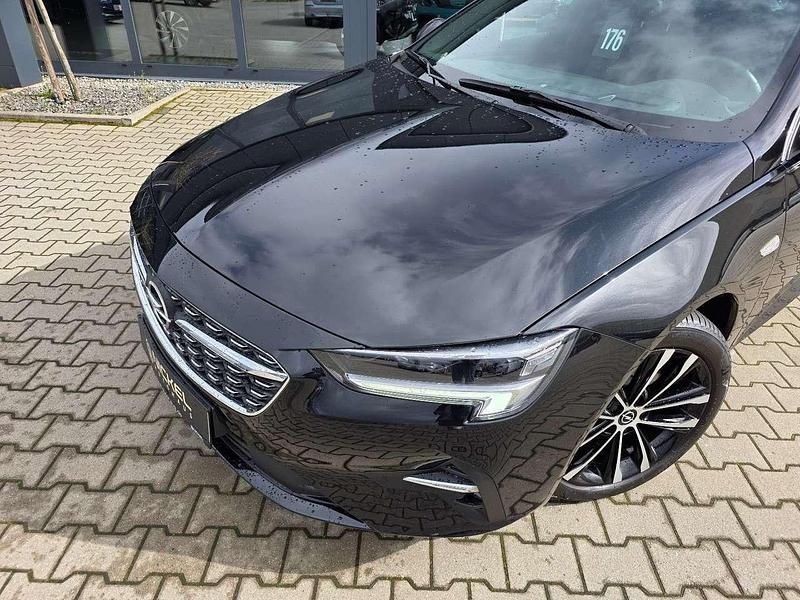 Gebraucht Opel Insignia Ultimate 174 PS (127 kW) 2023 Schwarz Limousine