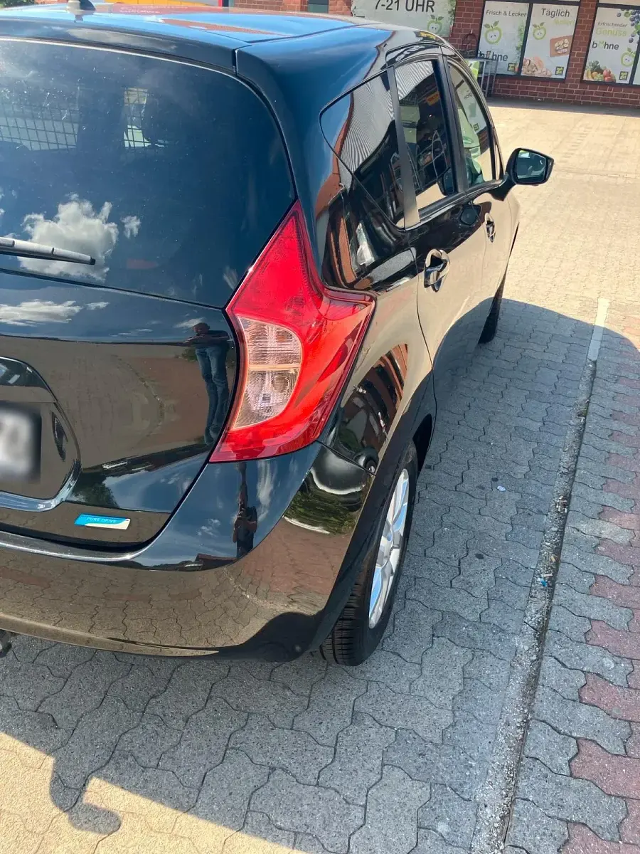 Gebraucht Nissan Note Acenta 80 PS (58 kW) 2016 Schwarz Kleinwagen