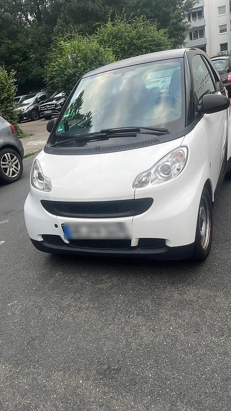 Weiß Gebraucht 2011 Smart ForTwo Coupé Coupé | 1.300 € (Superpreis) - Bild 1/3