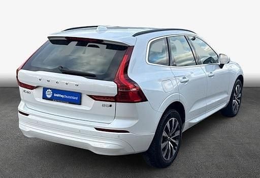 Gebraucht Volvo XC60 Core 250 PS (183 kW) 2024 Weiß SUV
