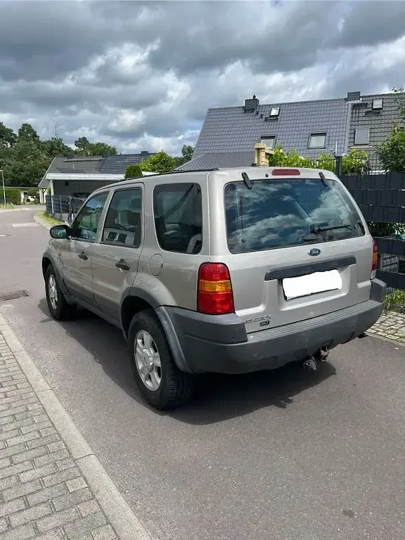 Gebraucht Ford Maverick Limited 197 PS (144 kW) 2001 Beige SUV