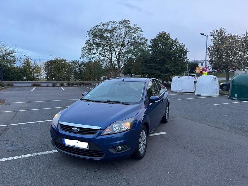 Blau Gebraucht 2008 Ford Focus Kleinwagen | 2.450 € (Fairer Preis) - Bild 1/4
