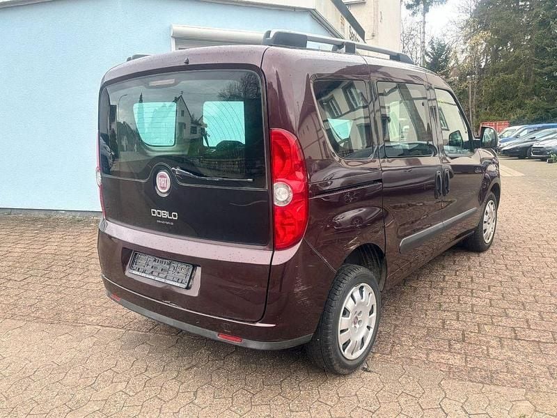 Gebraucht Fiat Doblò 95 PS (69 kW) 2010 Van / Kleinbus