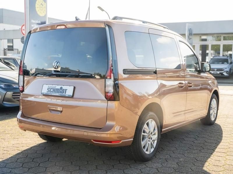 Gebraucht VW Caddy Life 116 PS (85 kW) 2024 Copper bronze metallic Van / Kleinbus