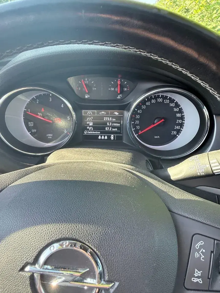 Gebraucht Opel Astra Innovation 110 PS (80 kW) 2019 Rot Kombi