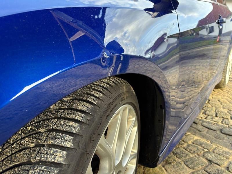 Gebraucht Ford Focus Titanium 150 PS (110 kW) 2015 Blau Kombi