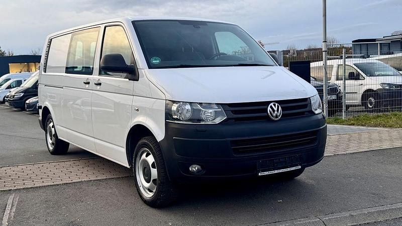 Weiß Gebraucht 2013 VW Transporter Van | 10.995 € - Bild 1/4