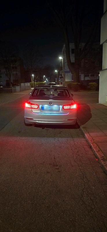 Gebraucht BMW 320 Efficient Dynamics 163 PS (119 kW) 2014 Grau Limousine