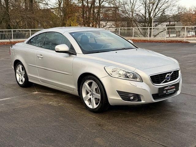 Gebraucht Volvo C70 Summum 136 PS (100 kW) 2010 Silber Cabrio