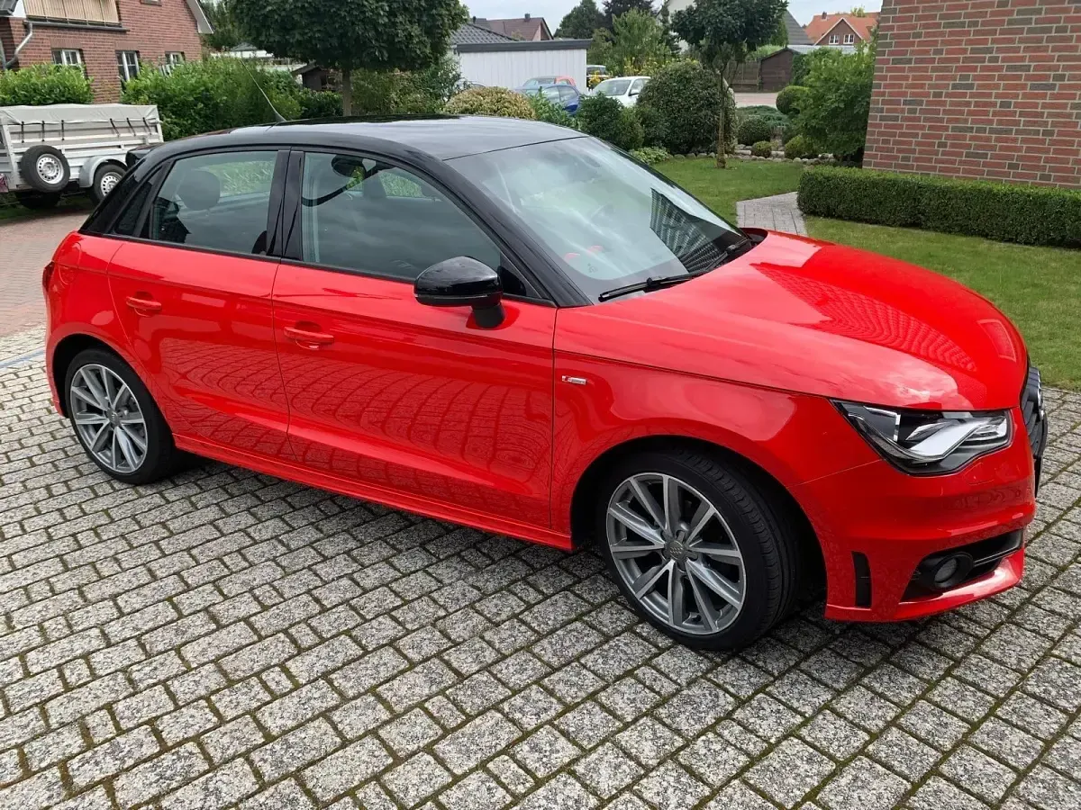 Gebraucht Audi A1 Sportback S-Line 86 PS (63 kW) 2013 Rot Kleinwagen