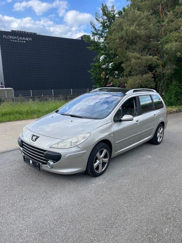Silber Gebraucht 2008 Peugeot 307 Kombi | 1.990 € (Guter Preis) - Bild 1/4