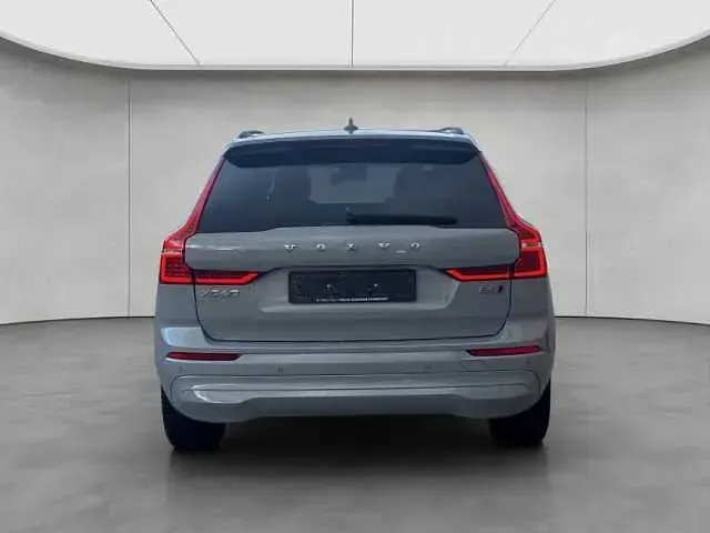 Gebraucht Volvo XC60 Core 250 PS (183 kW) 2024 Grau SUV