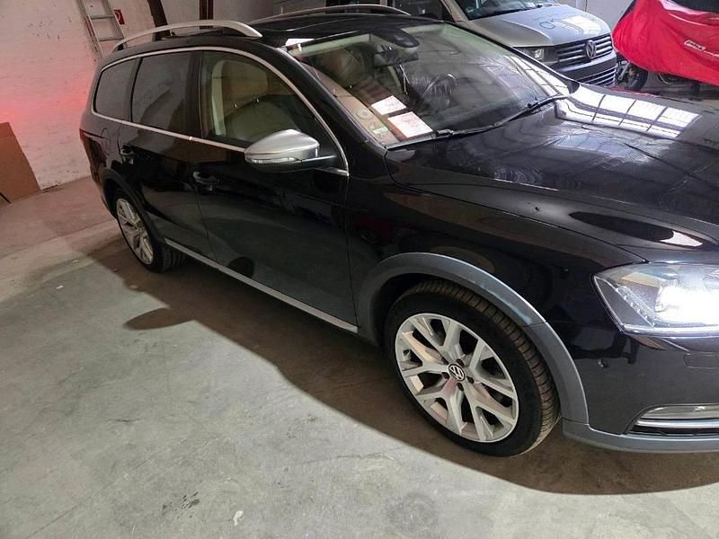 Gebraucht VW Passat Alltrack 177 PS (130 kW) 2014 Schwarz Kombi