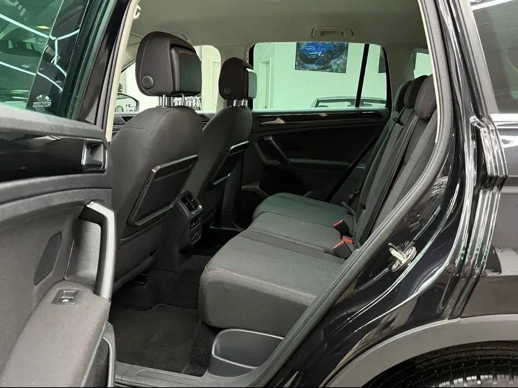 Gebraucht VW Tiguan Sound 150 PS (110 kW) 2017 Schwarz SUV