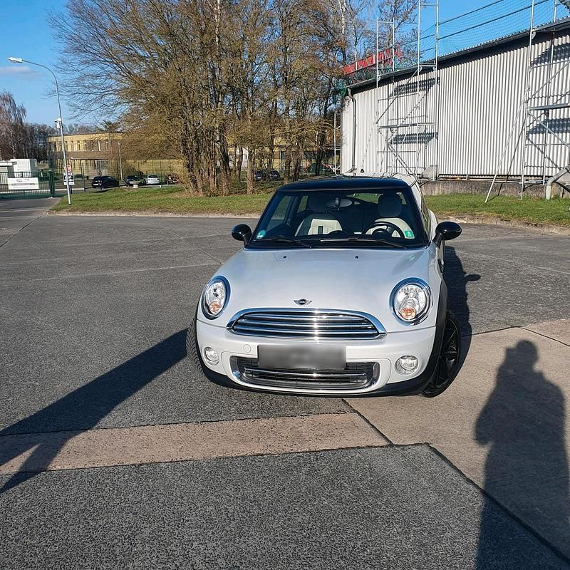 Gebraucht Mini Cooper 122 PS (89 kW) 2012 Silber Kleinwagen