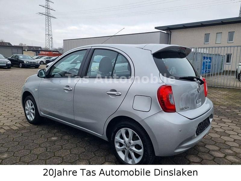 Gebraucht Nissan Micra Acenta 80 PS (58 kW) 2015 Silber Kleinwagen
