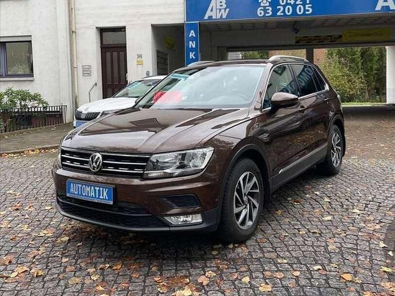 Gebraucht VW Tiguan Sound 150 PS (110 kW) 2017 Nutshell brown SUV