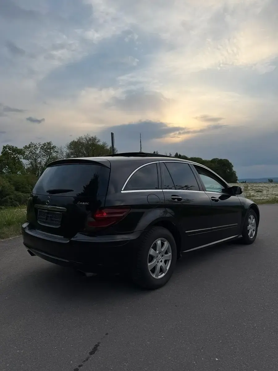 Gebraucht Mercedes R350 272 PS (200 kW) 2006 Schwarz Kombi