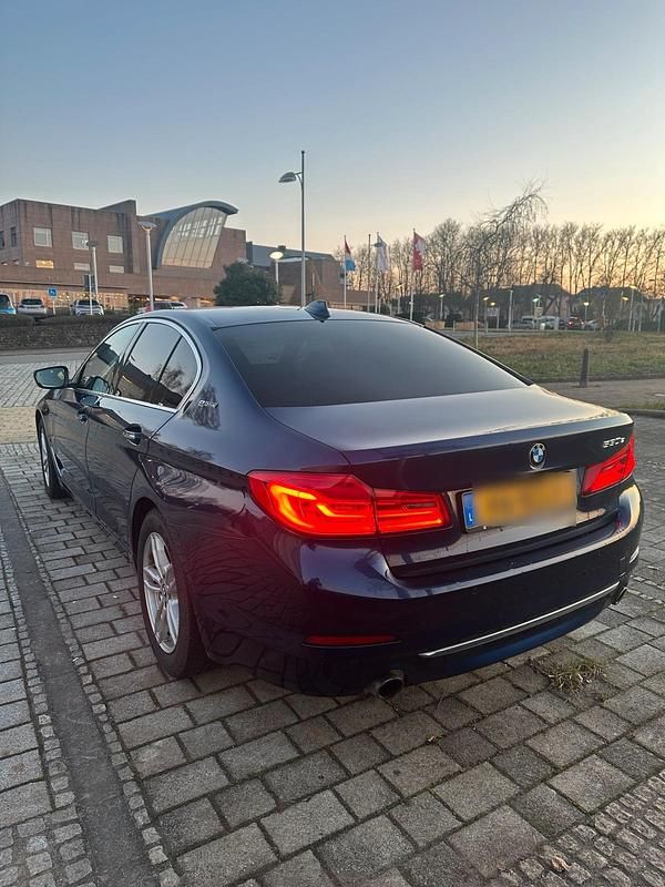 Gebraucht BMW 530e Luxury Line 252 PS (185 kW) 2017 Limousine
