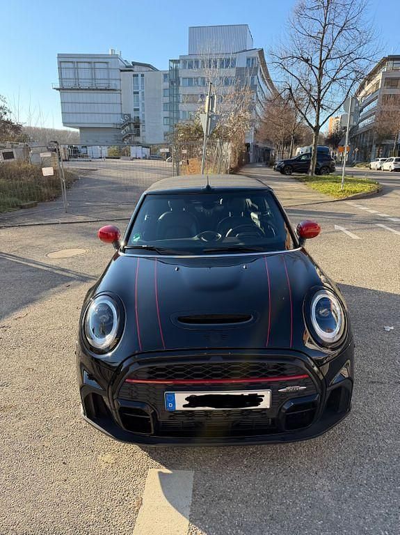 Gebraucht Mini John Cooper Works 231 PS (169 kW) 2021 Schwarz Kleinwagen