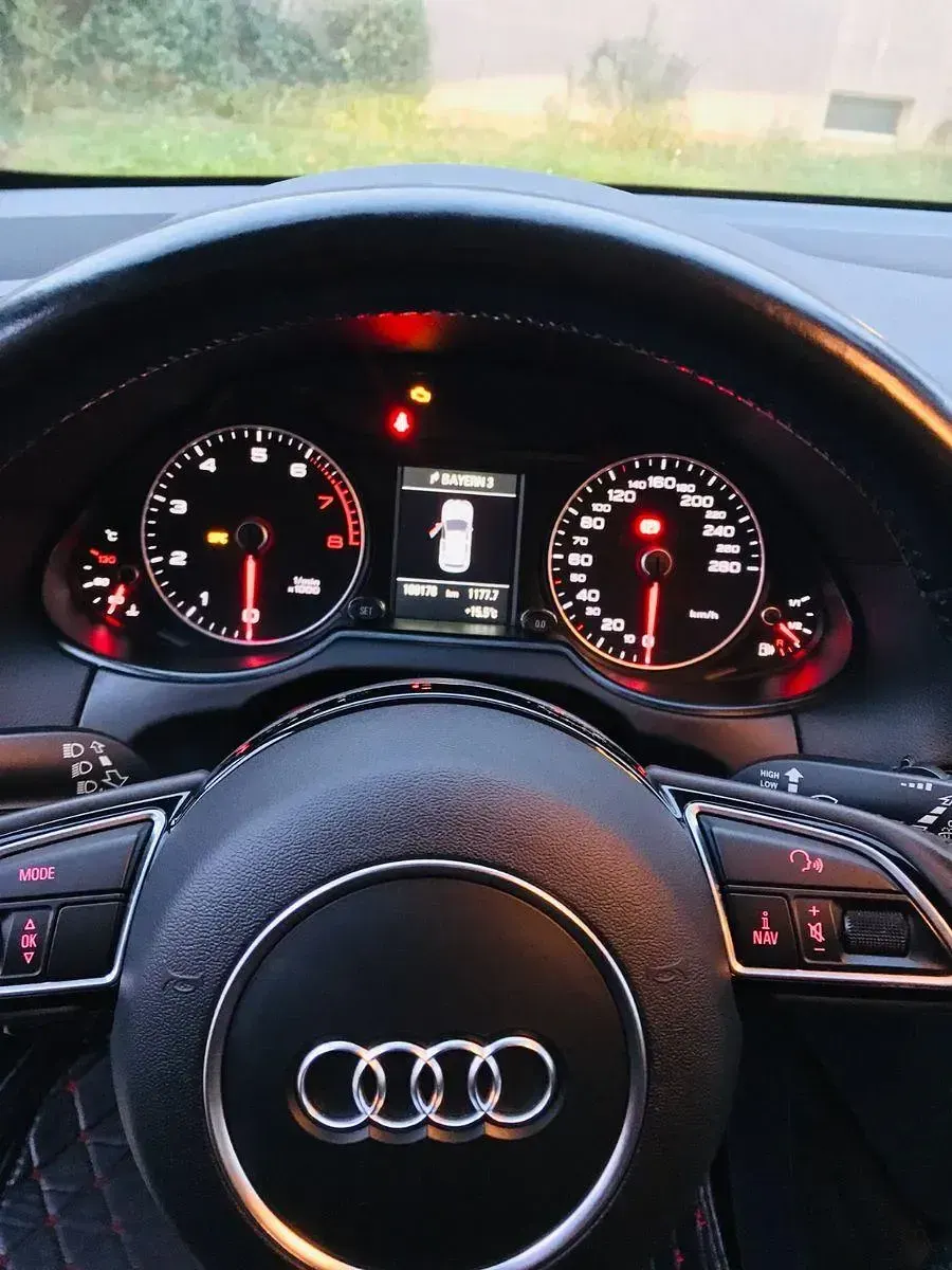 Gebraucht Audi Q5 Sport 179 PS (131 kW) 2014 Schwarz SUV