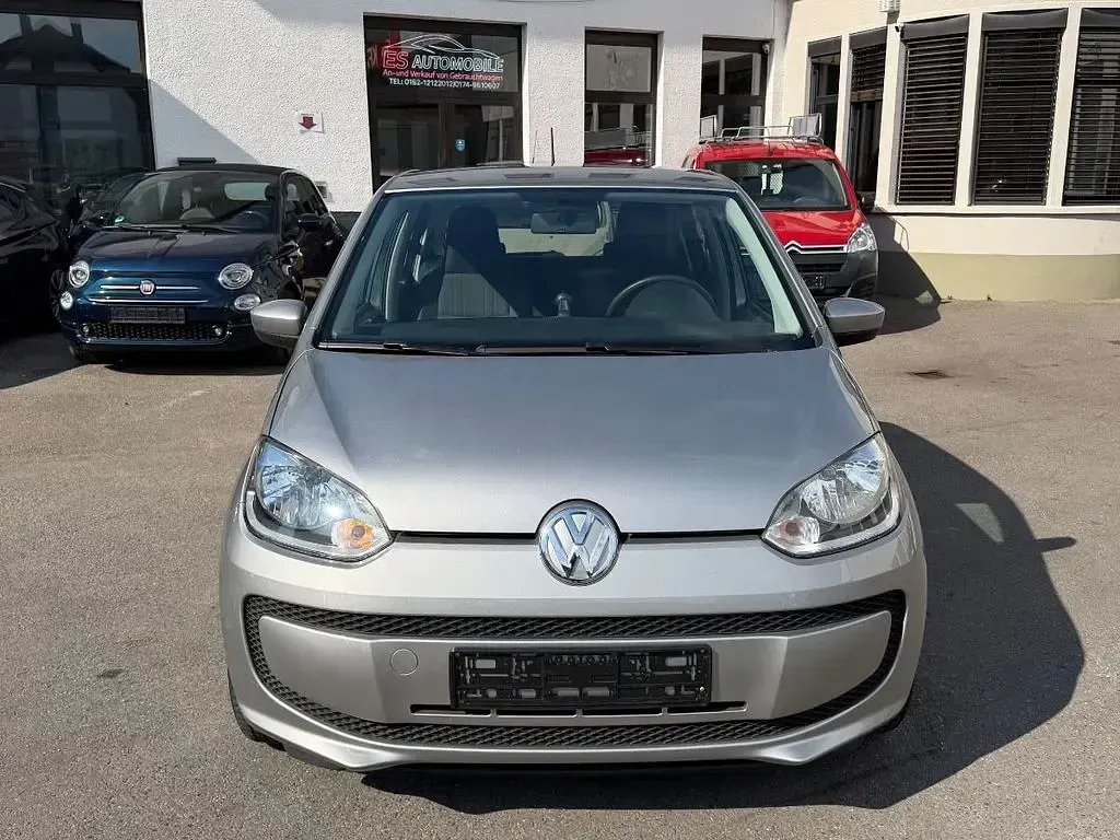 Używany VW up! 60 KM (44 kW) 2012 Srebrny Hatchback