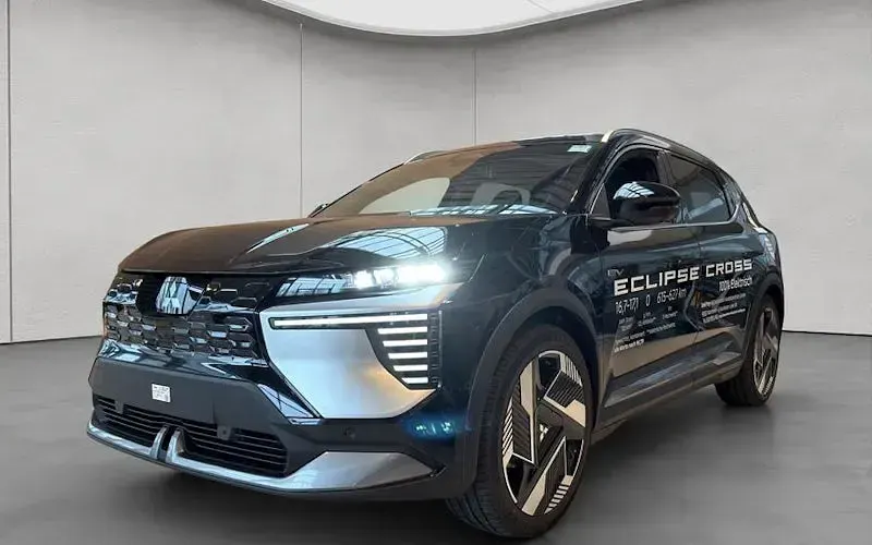 Ny Mitsubishi Eclipse Diamant Edition 160 kW (218 HK) 2025 Svart SUV