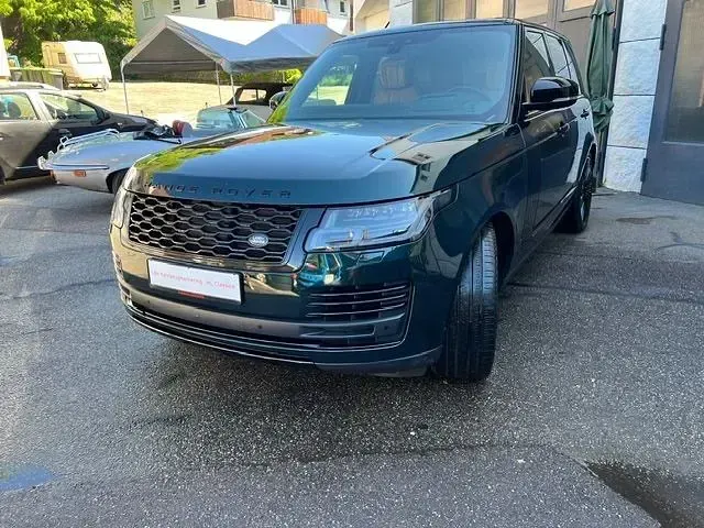 Gebraucht Land Rover Range Rover Autobiography 525 PS (386 kW) 2021 Grün SUV