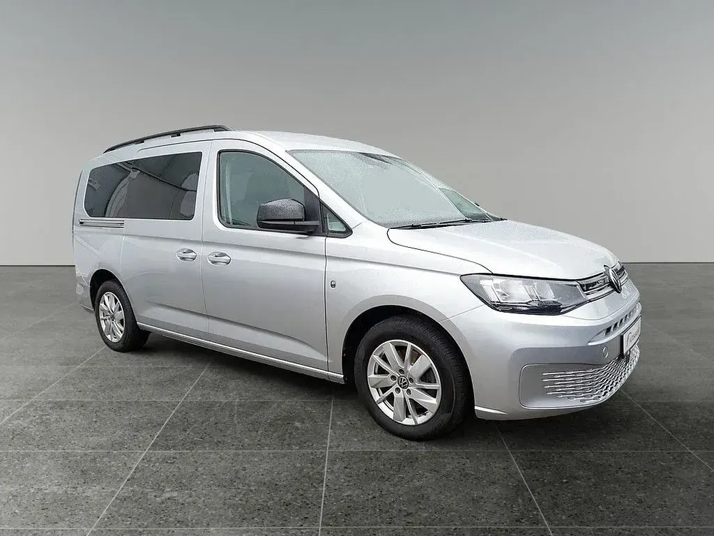 Gebraucht VW Caddy Maxi Life 122 PS (89 kW) 2021 Reflexsilber Van / Kleinbus