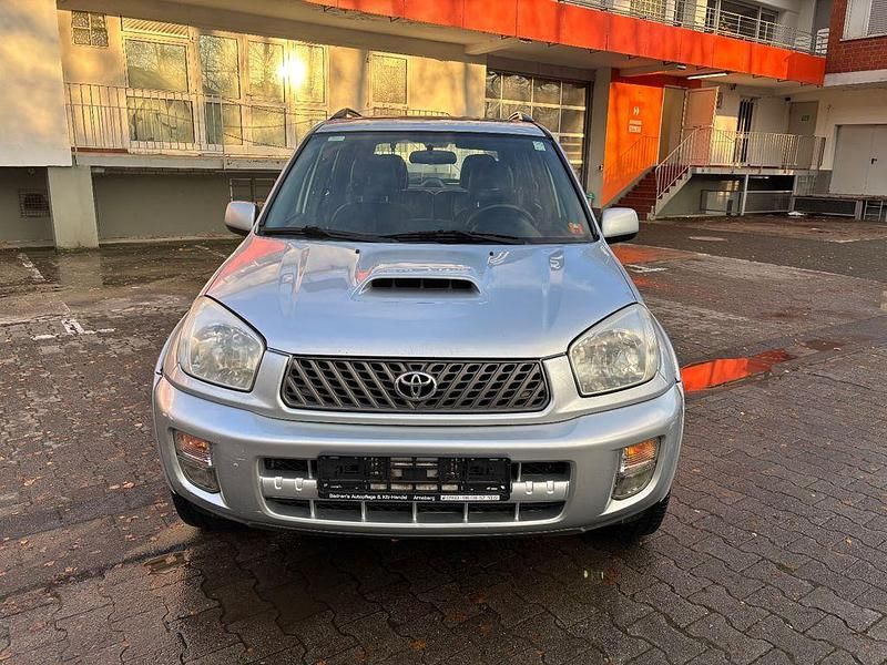 Silber Gebraucht 2003 Toyota RAV4 SUV | 1.800 € (Fairer Preis) - Bild 1/4