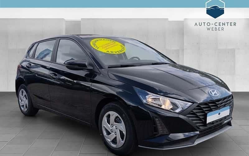 Schwarz Neu 2025 Hyundai i20 Select Kleinwagen | 16.990 € (Guter Preis) - Bild 1/4