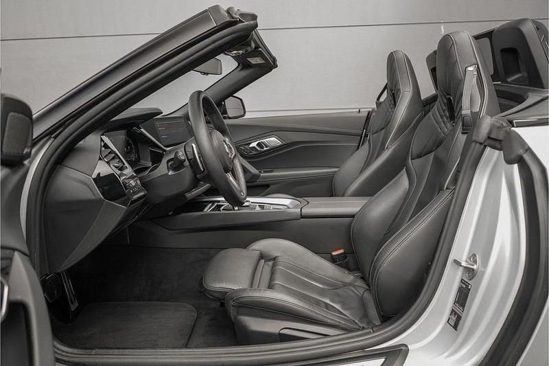 Gebraucht BMW Z4 Efficient Dynamics 258 PS (189 kW) 2020 Grau Cabrio