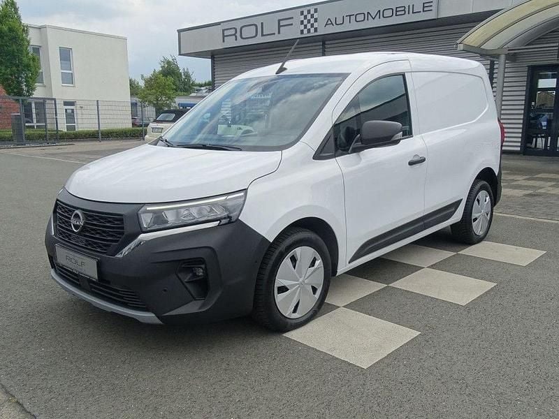 Weiß mineral white (s) Gebraucht 2022 Nissan Townstar Acenta Van / Kleinbus | 16.980 € (Superpreis) - Bild 1/4