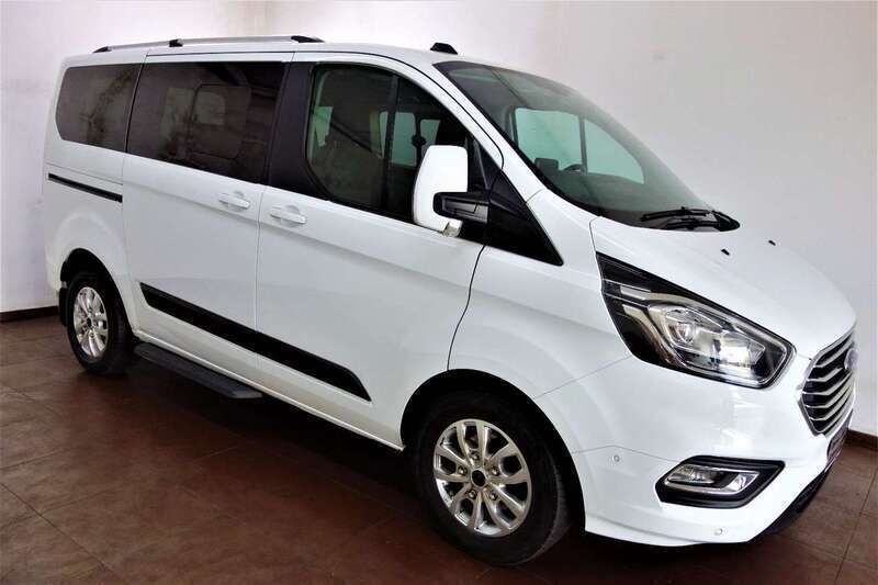 Frostweiß Gebraucht 2019 Ford Transit Custom Kombi | 18.999 € (Superpreis) - Bild 1/4
