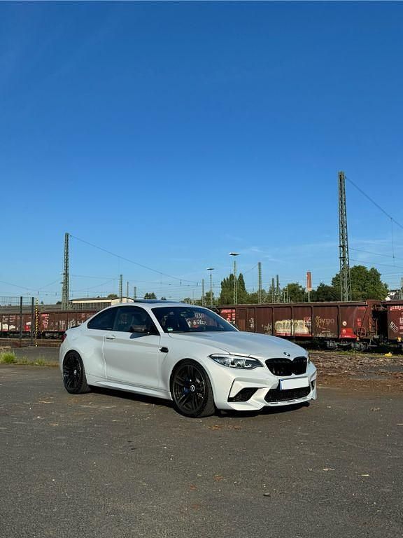 Silber Gebraucht 2019 BMW M2 Competition Edition Coupé | 49.999 € (Fairer Preis) - Bild 1/4