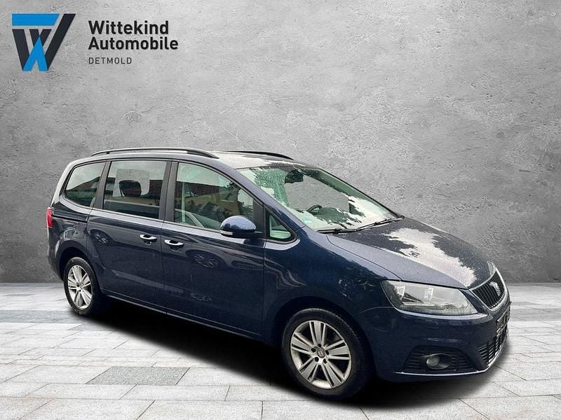 Blau Gebraucht 2013 Seat Alhambra Style Van / Kleinbus | 9.999 € (Superpreis) - Bild 1/4