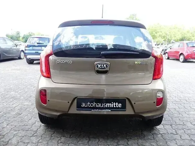 Gebraucht Kia Picanto FIFA World Cup Edition 86 PS (63 kW) 2013 Braun Kleinwagen