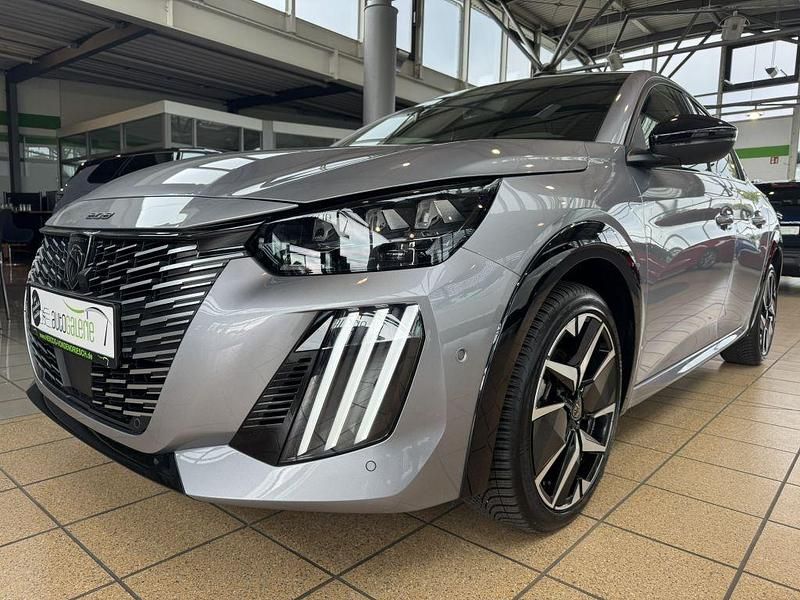 Silber Gebraucht 2024 Peugeot 208 GT Kleinwagen | 22.900 € - Bild 1/4