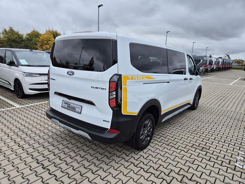 Neu Ford Transit Custom 170 PS (125 kW) 2025 Weiß Kombi