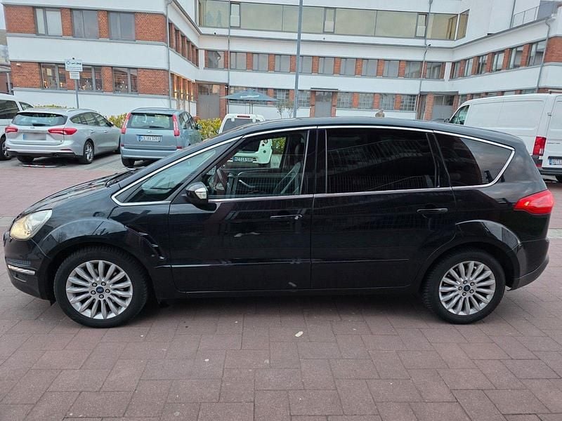 Gebraucht Ford S-MAX Titanium X 140 PS (102 kW) 2012 Schwarz Van / Kleinbus