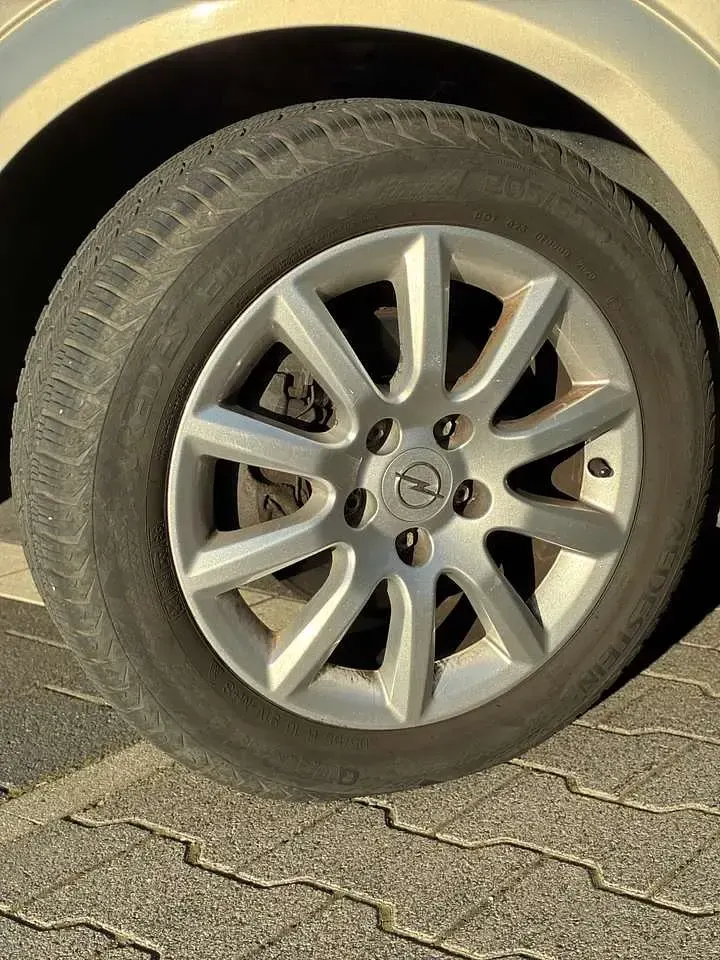 Gebraucht Opel Astra Edition 116 PS (85 kW) 2007 Cabrio