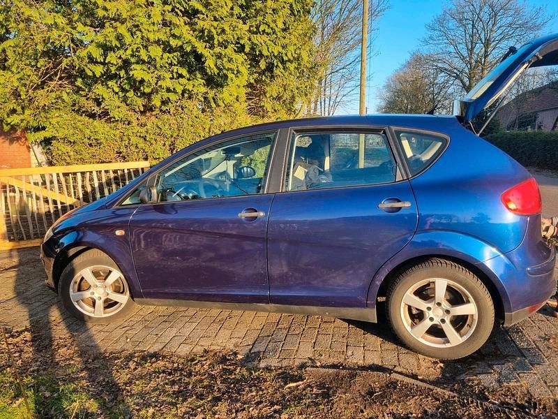 Gebraucht Seat Altea 75 PS (55 kW) 2006 Blau Van / Kleinbus