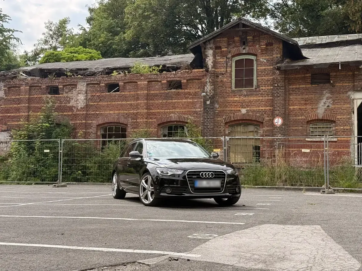 Gebraucht Audi A6 245 PS (180 kW) 2012 Schwarz Kombi