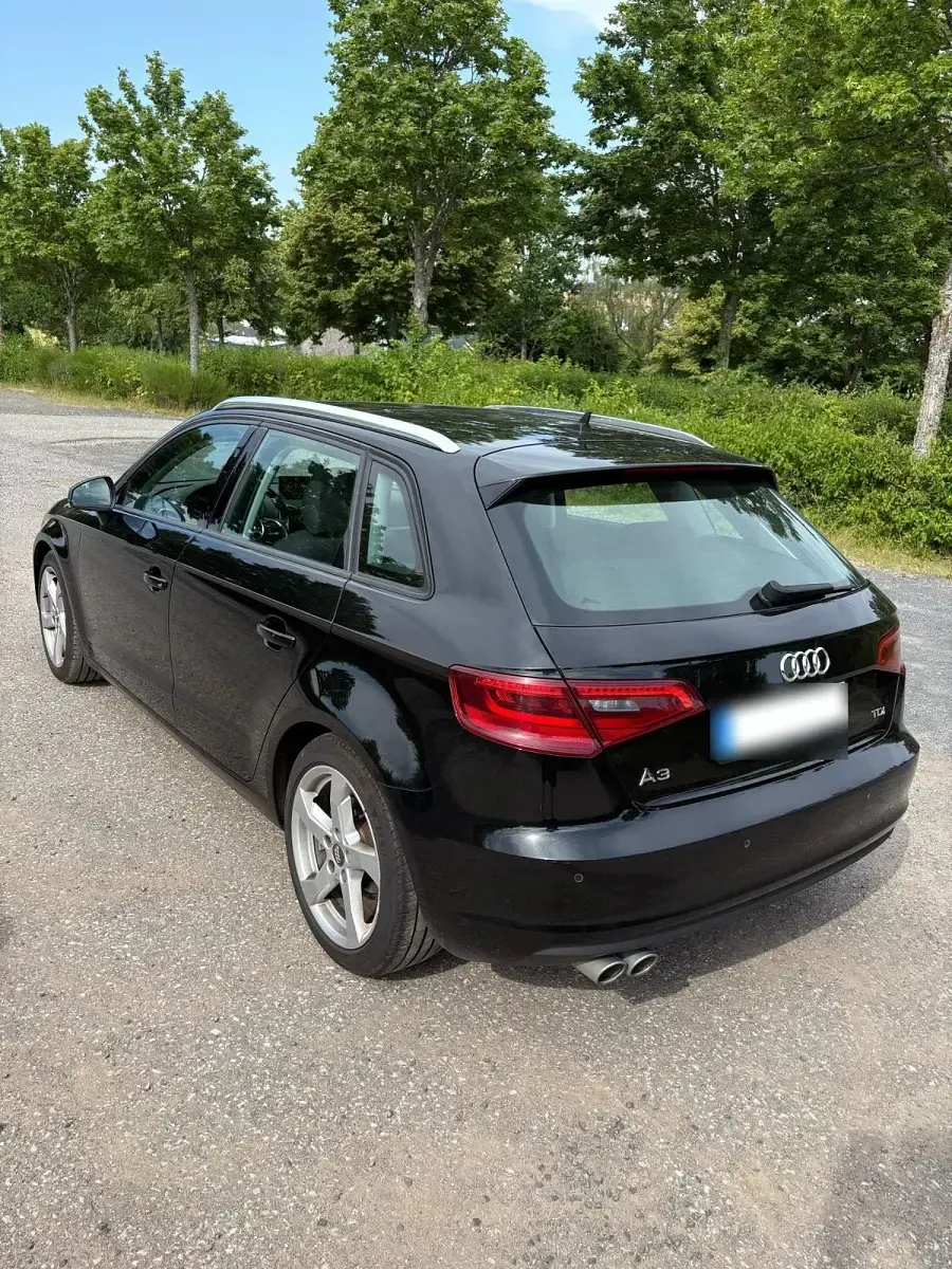 Gebraucht Audi A3 150 PS (110 kW) 2015 Schwarz Limousine