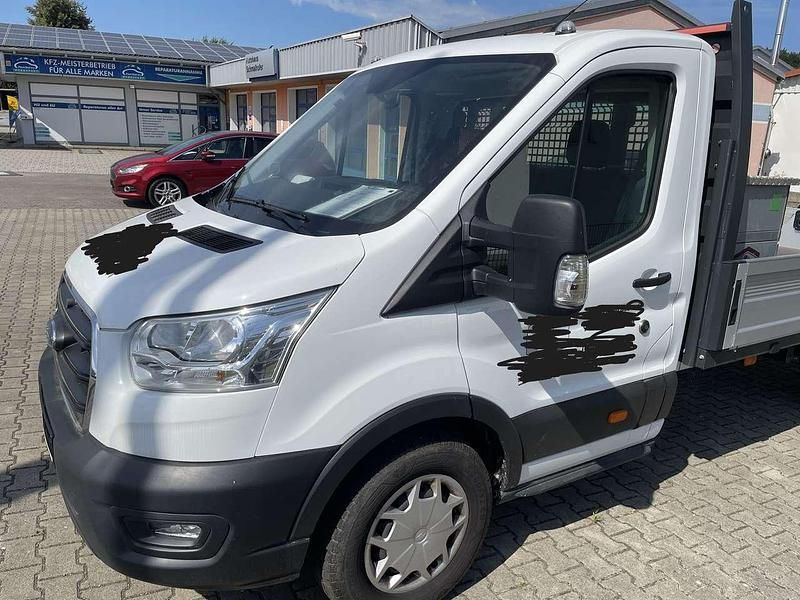 Gebraucht Ford Transit Trend 170 PS (125 kW) 2021 Frostweiß Van / Kleinbus