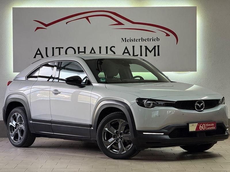 Weiß Gebraucht 2021 Mazda MX30 Basis SUV | 13.980 € (Superpreis) - Bild 1/4