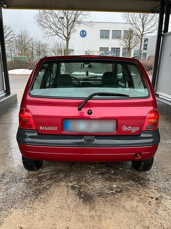 Usata Renault Twingo 75 CV (55 kW) 2004 Rosso Utilitaria