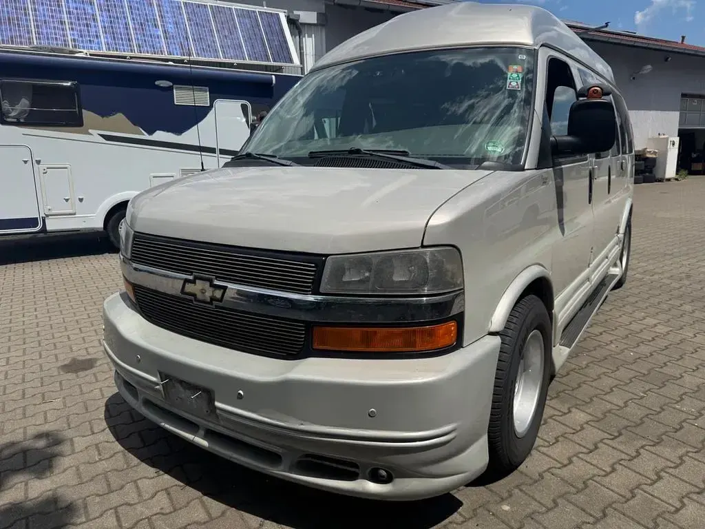 Gebraucht Chevrolet Express 290 PS (213 kW) 2007 Silber Van / Kleinbus